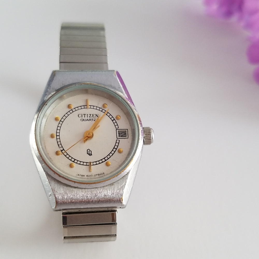 Vtg. CITIZEN Quartz Stretch Bracelet Wrist Watch